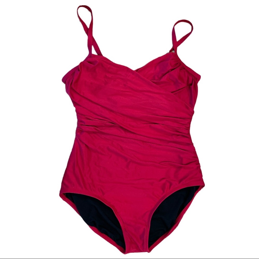 JANTZEN Classics  red Ruched flattering front 1 piece swim Sz 16